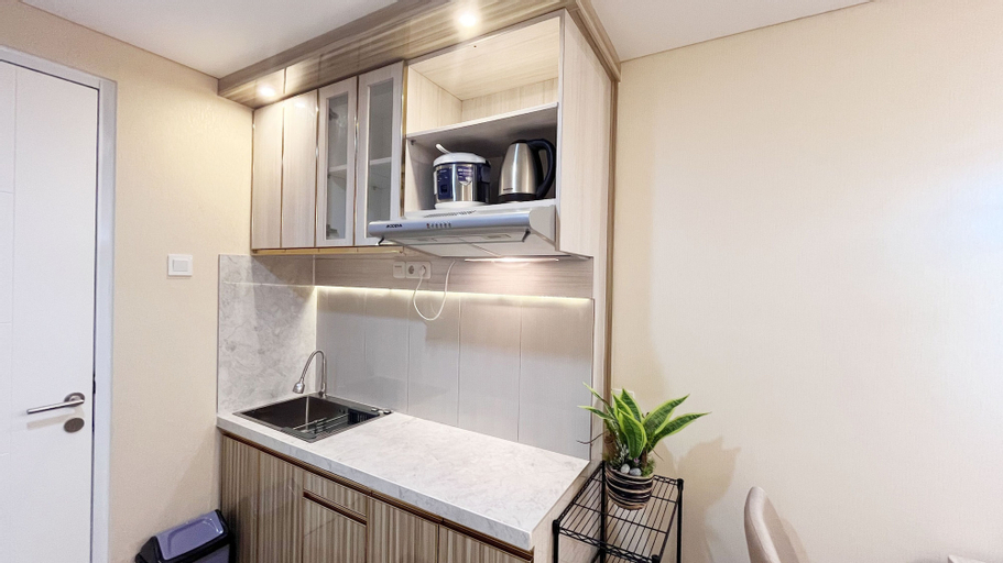 Dining Room 11