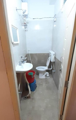 Bathroom 4, PPH Living S Grand , Ranga Reddy