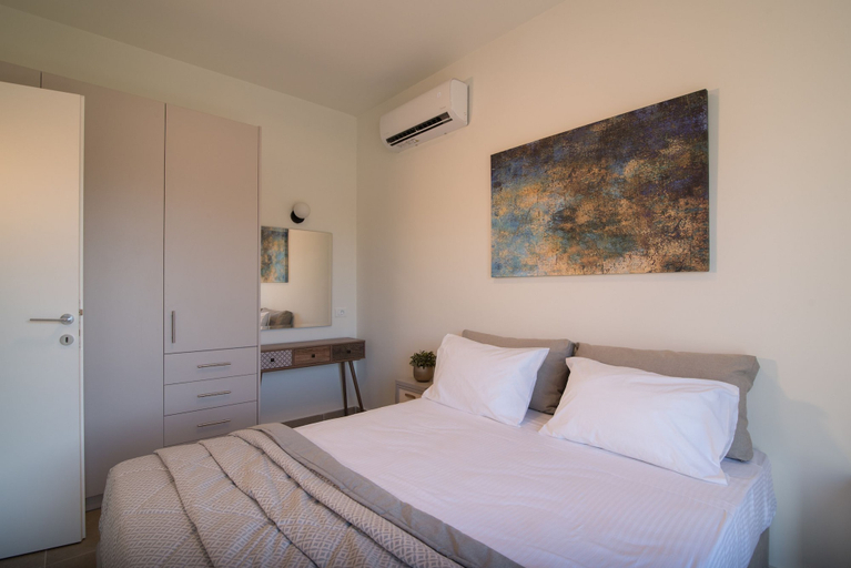 Bedroom 2, Lodge Apartments, Ionian Islands