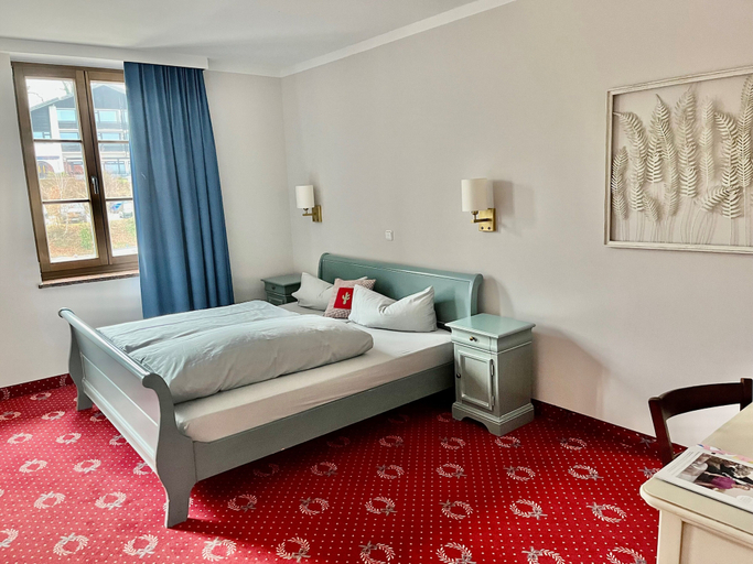Bedroom 2, Strandhotel Berg, Starnberg