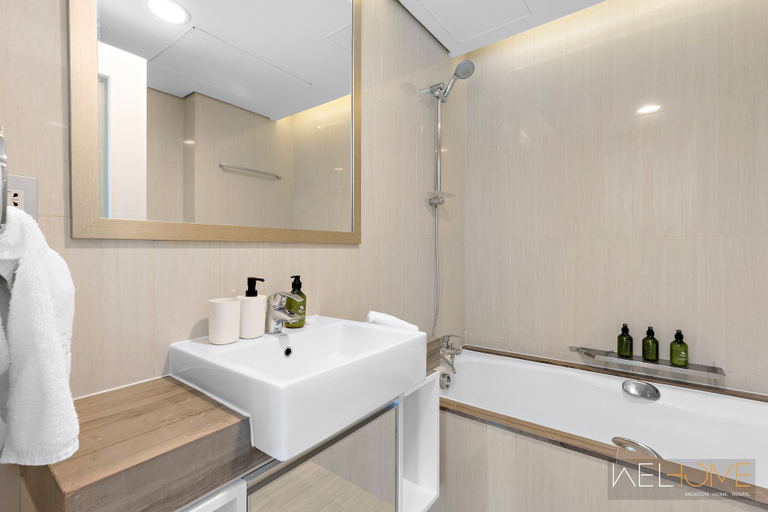 Bathroom 4, WelHome - Reem Diamond Residence, Abu Dhabi City