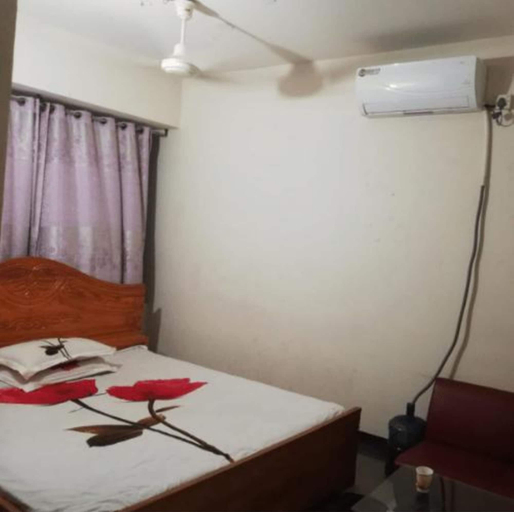 Bedroom 3, New Royal Inn Hotel, Ahmadabad
