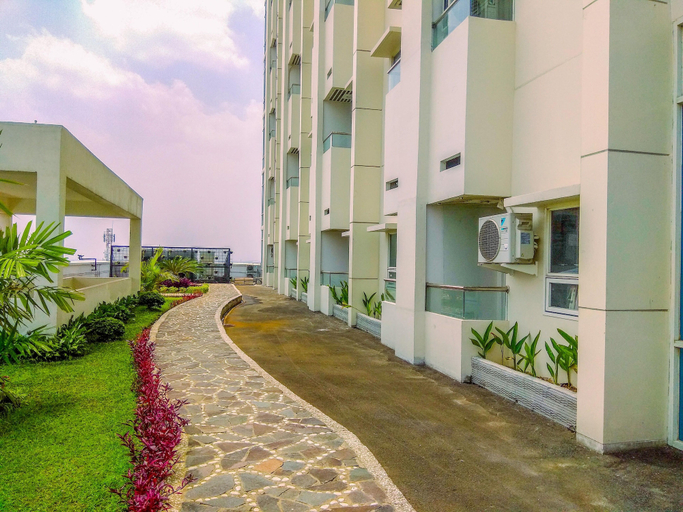 Exterior & Views 2, Comfortable Studio Apartment At Atlanta Residences, Depok