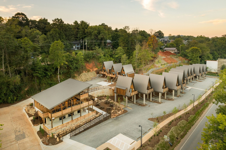 Others 4, Wrong Way River Lodge & Cabins, Buncombe