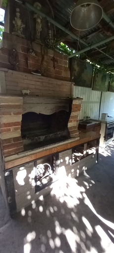 Others 4, Hause of AshotArmeni