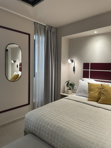 Bedroom 4, Living Yard Thissio, Attica