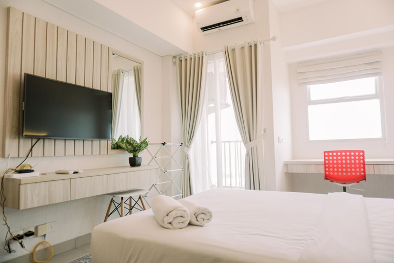 Bedroom 4, Simply Look Studio At Parkland Avenue Apartment, South Tangerang