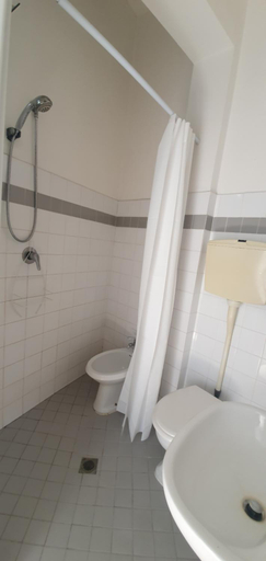 Bathroom 4, Arix Hotel, Rimini