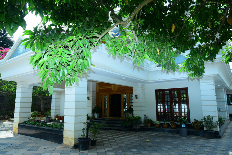 Exterior & Views 2, Serenity Cottage Luxury Homestay, Kodagu