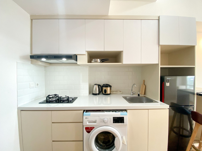 Others 5, Homey And Elegant Studio Vasanta Innopark Apartment, Cikarang