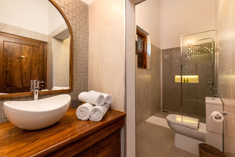 Bathroom 3, The Weir House, Ganga Ihala Korale