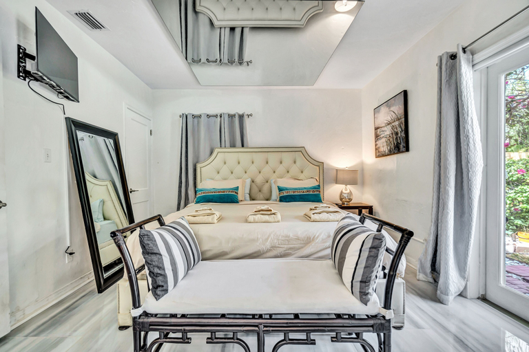 Bedroom 3, Family Home Heated Pool Victoria Park2BR, Broward