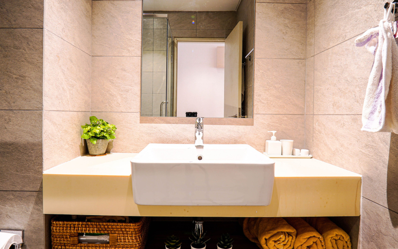 Bathroom 2, Vivo SOHO Suites by Airhost, Kuala Lumpur