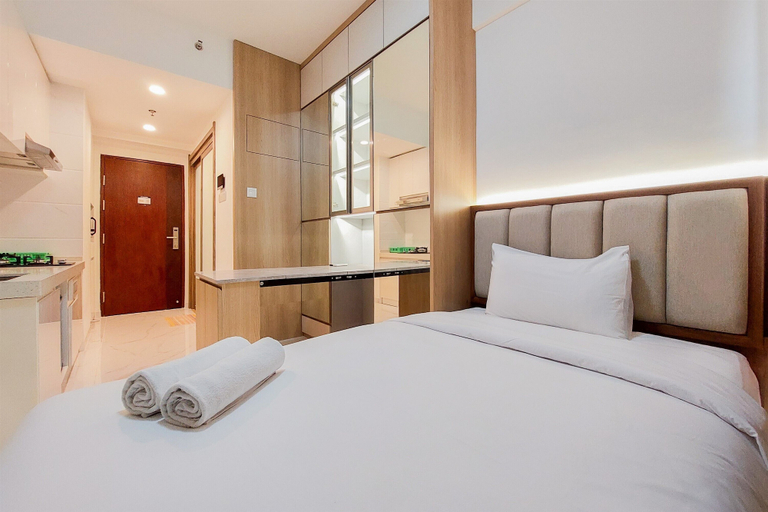 Bedroom 4, Nice Studio Apartment At Sky House Bsd, South Tangerang