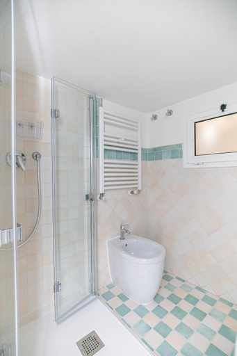 Bathroom 3, Suite Carducci Viareggio, Lucca