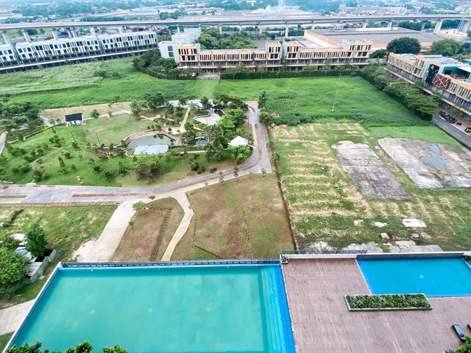 Exterior & Views 2, Relaxing Studio At Vasanta Innopark Apartment, Cikarang