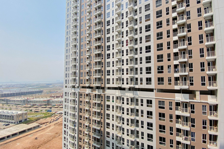 Exterior & Views 2, Chic And Cozy Studio At Tokyo Riverside Pik 2 Apartment, Tangerang