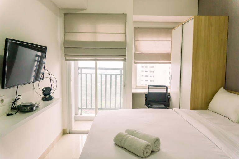 Bedroom 3, Studio Room With Cozy Style At Serpong Garden Apartment, Tangerang