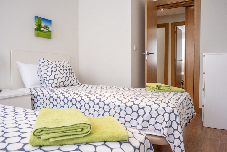 Bedroom 3, Apartamentos Somo, Cantabria