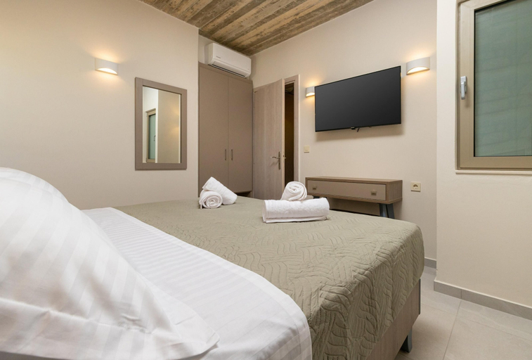 Bedroom 1, Achatis Apartments with sea view, Crete