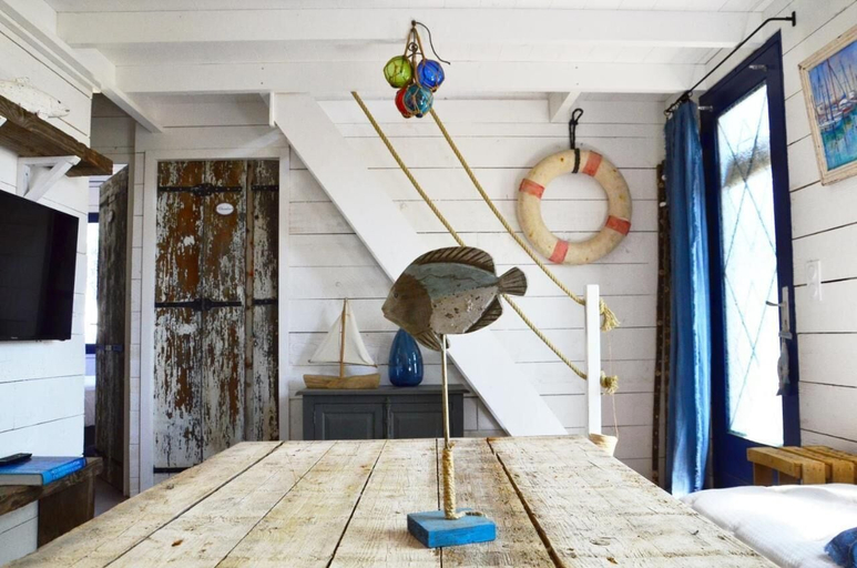 Others 3, Les Maisons de pêcheurs, Hérault