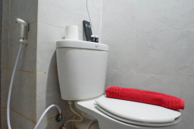 Bedroom 3, Calm And Relaxing Studio Apartment At Taman Melati Surabaya, Surabaya