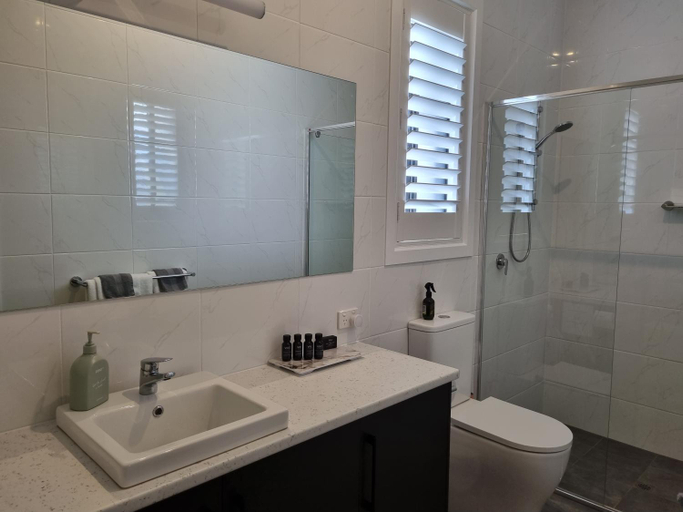 Others 2, Hampton on Washington - FREE Wifi and Netflix, Alexandrina - Coastal