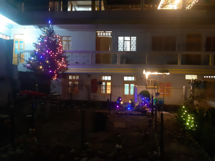 2, the DEW DROP HOME STAY, Darjiling