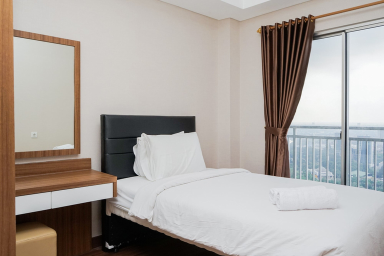 Bedroom 1, Comfortable 2BR Apartment at Springwood Residence, Tangerang
