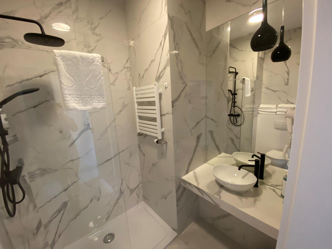 Bathroom 2, Apartamenty Prymasa Residence, Warsaw