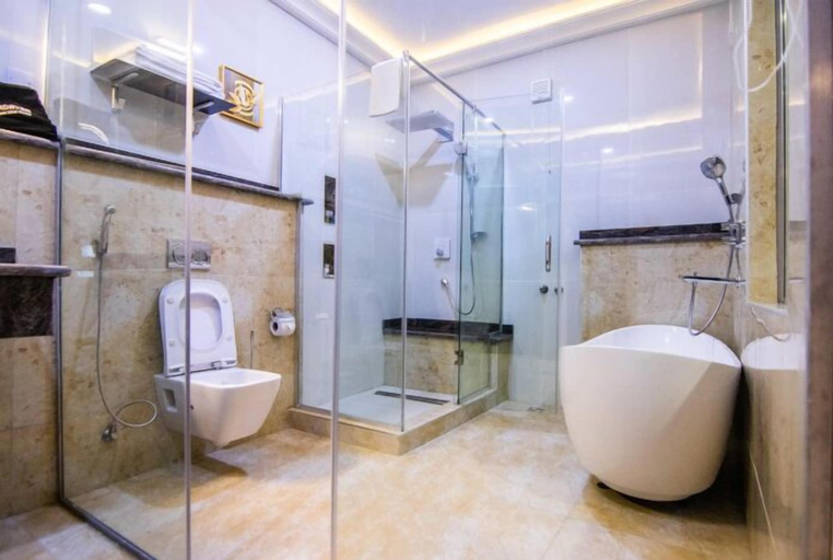 Bathroom 5, BON Hotel Octagon, AbujaMun