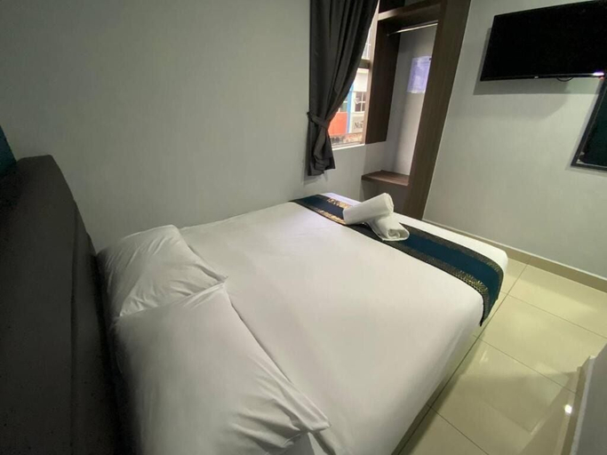 Bedroom 3, Swing & Pillows @ Sentul Titiwangsa, Kuala Lumpur