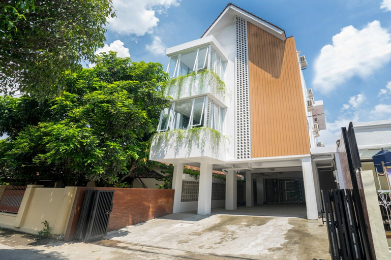 Exterior & Views 2, Ratamnya Living, Yogyakarta