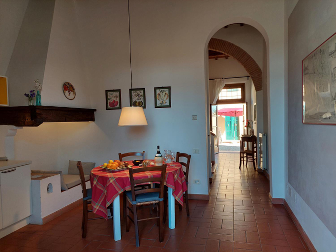 Others 5, CASA PARTINGOLI, Florence