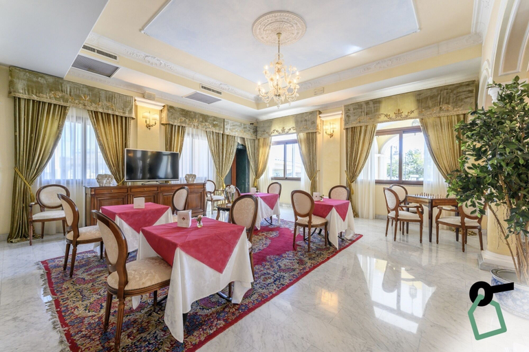 Food & Drinks 5, Hotiday Olbia Porto, Olbia-Tempio