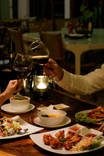 Food & Drinks 5, Magical Mountain View Resort, Phanom