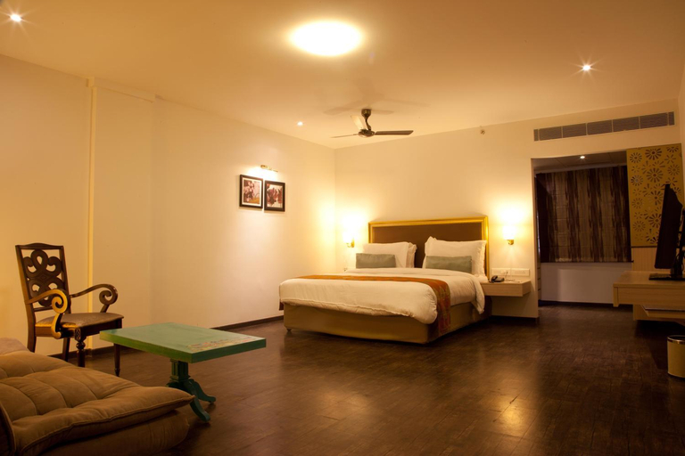 Bedroom, Hotel Sabareesh Park, Madurai