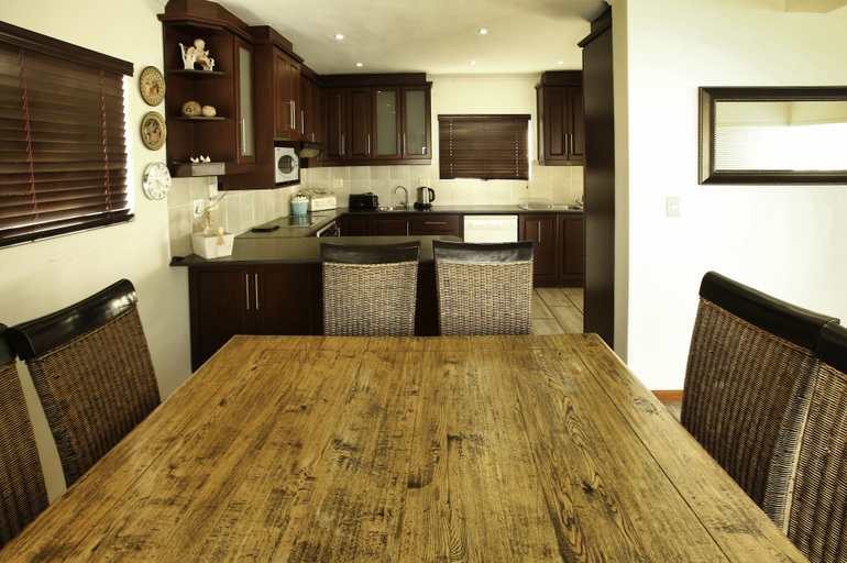 Others 5, Dalene se Seehuis Langebaan 8-sleeper, West Coast