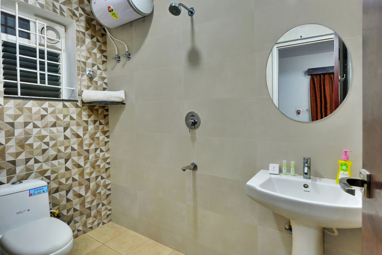 Bathroom 3, Yahweh Suites, Bangalore