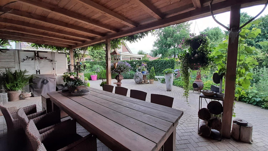 Others 4, Casa di Fiore, Nederweert