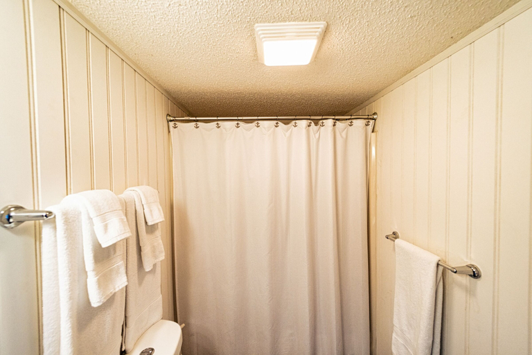 Bathroom 3, Hang Out 1 Cozy Retreat Next to Margaritaville!, Camden