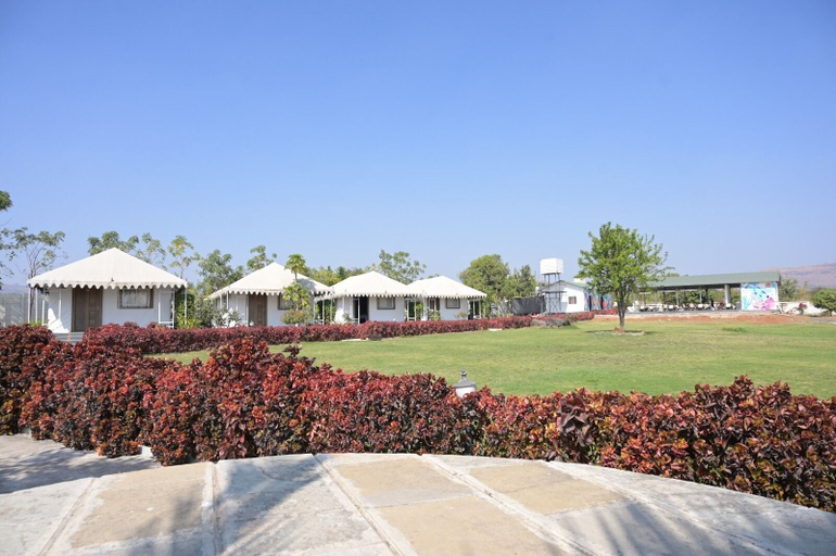 Others 4, Stone Water Resort, Nashik