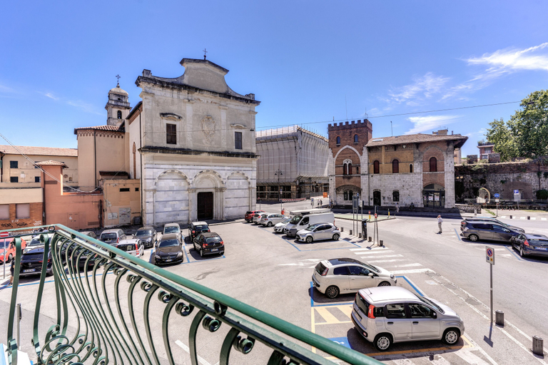 Exterior & Views 2, AwesHome Luxury Apartment, Pisa