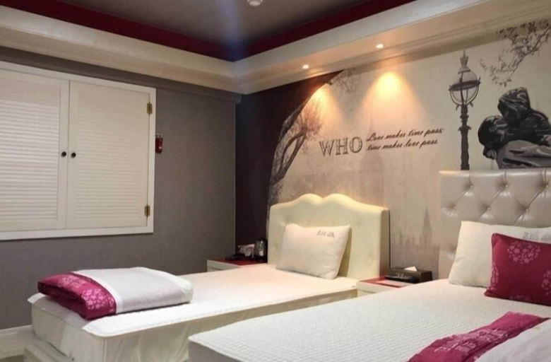 Bedroom 2, ZARA in Bonggok-dong Changwon, Changwon