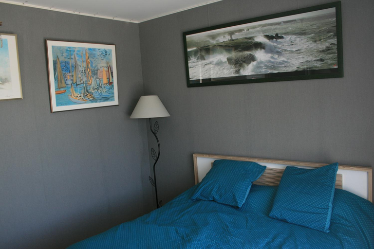Others 2, Chambre avec acces piscine interieure, Morbihan