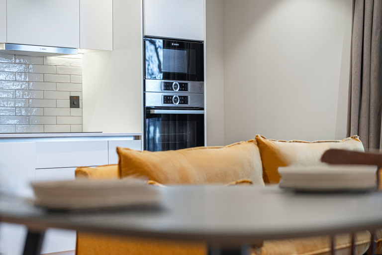 Others 5, Smart North London Apartment, London