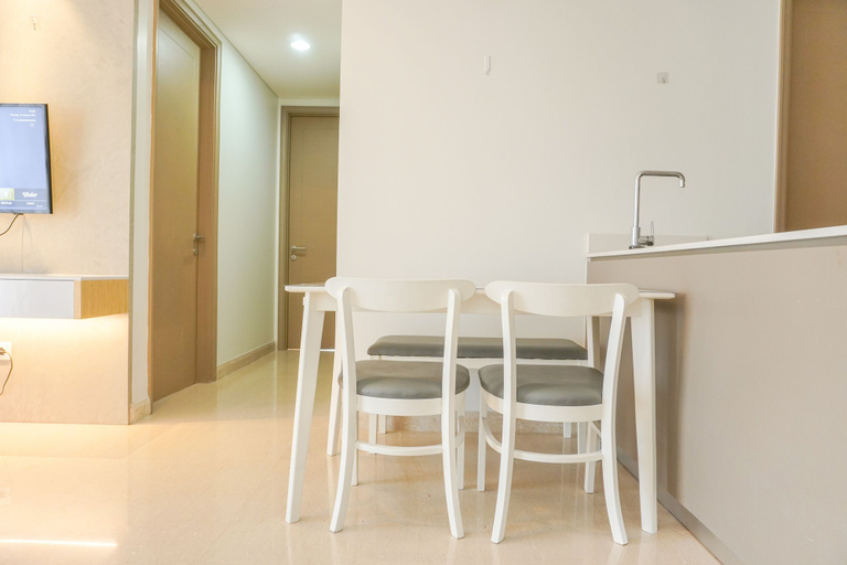 Others 5, Modern Look And Nice 2Br Gold Coast Apartment Near Pik, North Jakarta