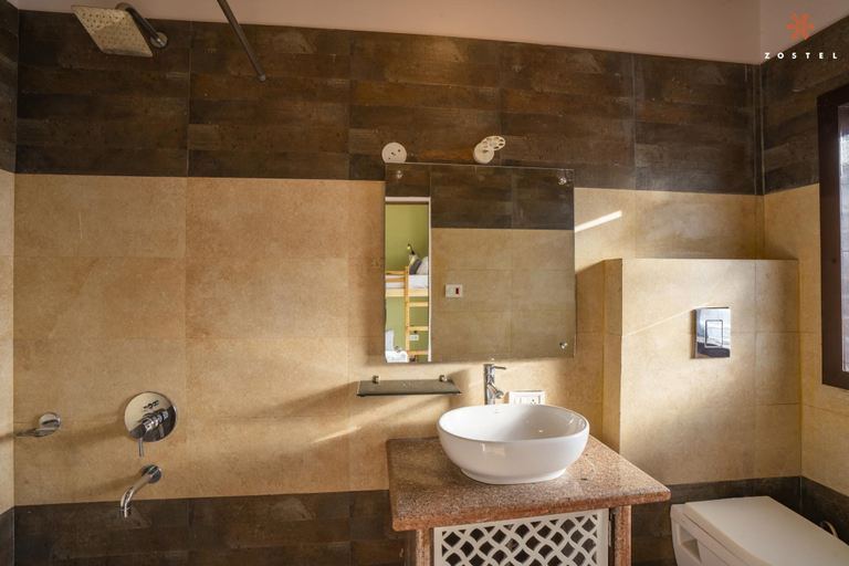 Bathroom 5, Zostel Banikhet, Chamba