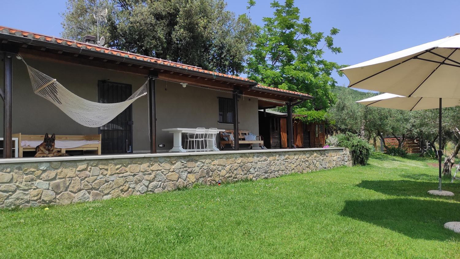 Exterior & Views 1, B&B La casina di Iris, Arezzo