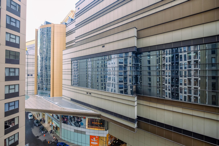 Exterior & Views 2, Good Choice And Restful Studio At Transpark Cibubur Apartment Near Mall, Depok